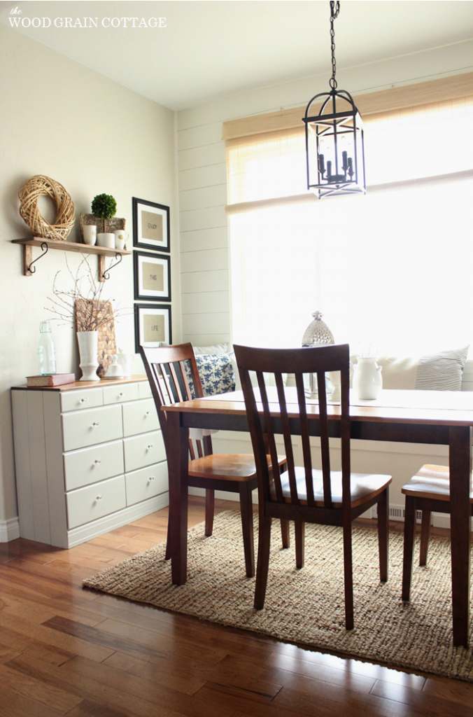 Breakfast Nook | The Wood Grain Cottage