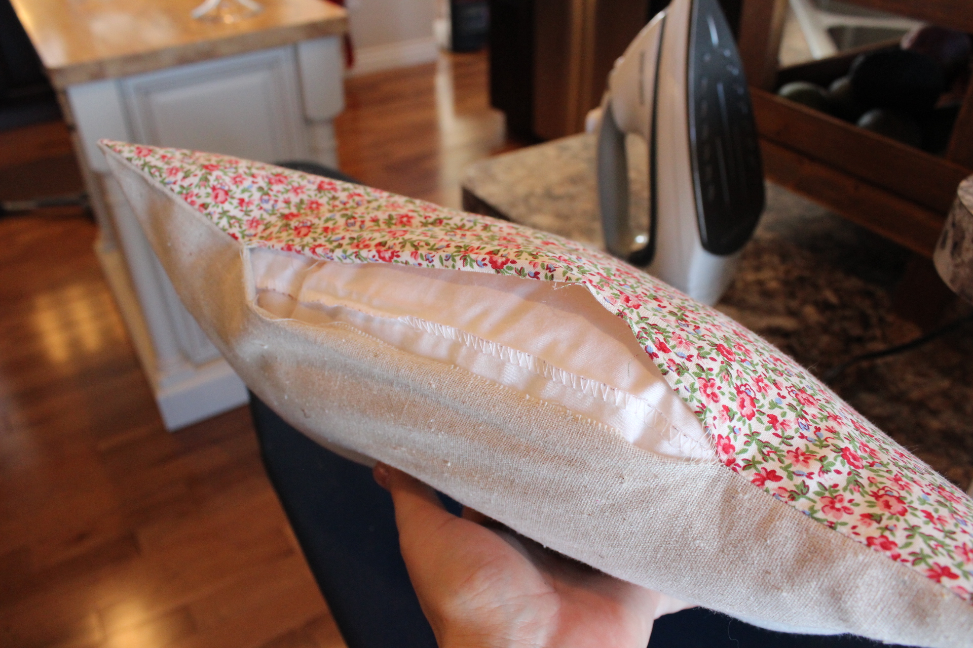 Easy Double Sided Pillow The Wood Grain Cottage