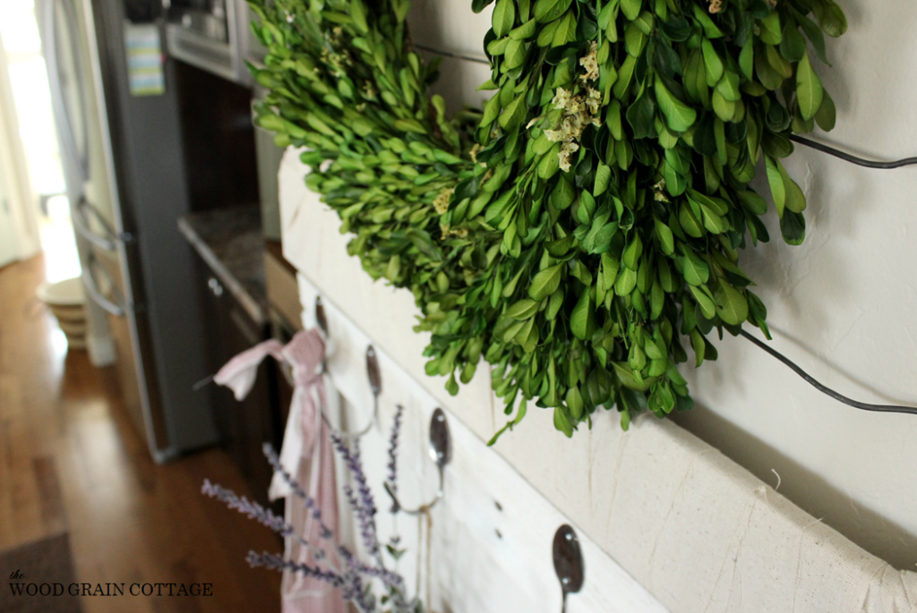 Boxwood Wreath | The Wood Grain Cottage
