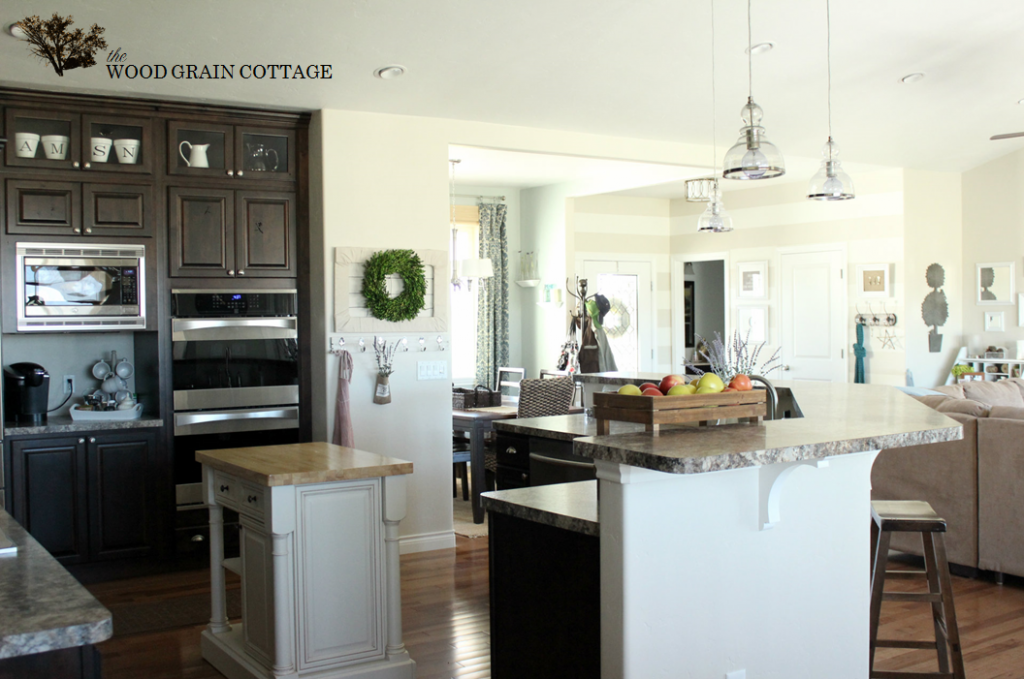 Kitchen | The Wood Grain Cottage