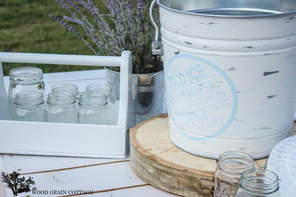 DIY Ice Bucket by The Wood Grain Cottage