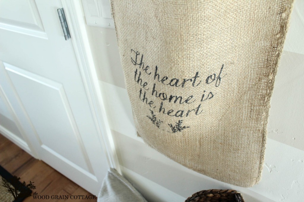 DIY Burlap Flag by The Wood Grain Cottage