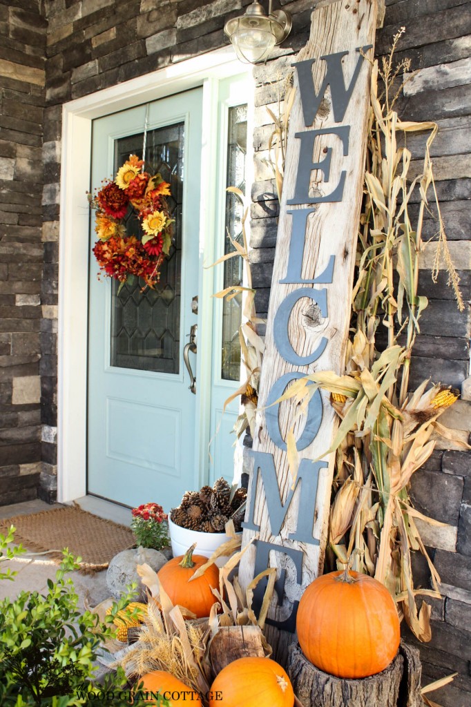 HUGE DIY Welcome Sign by The Wood Grain Cottage