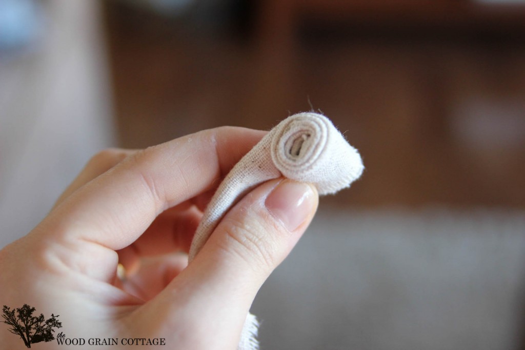 How To Make Fabric Rosette's by The Wood Grain Cottage