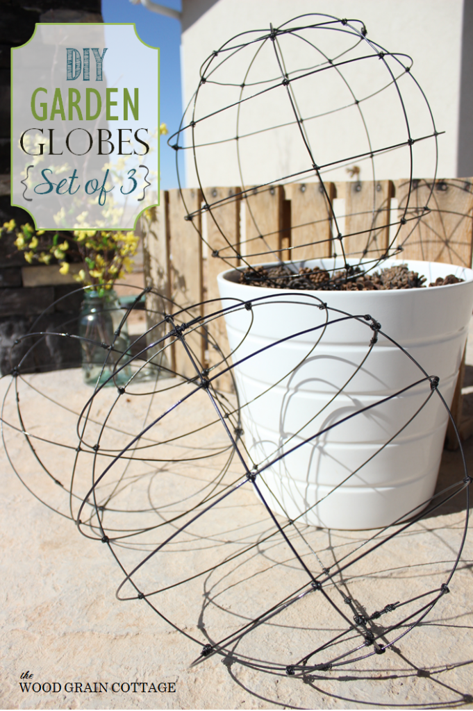 DIY Wire Garden Globes by The Wood Grain Cottage