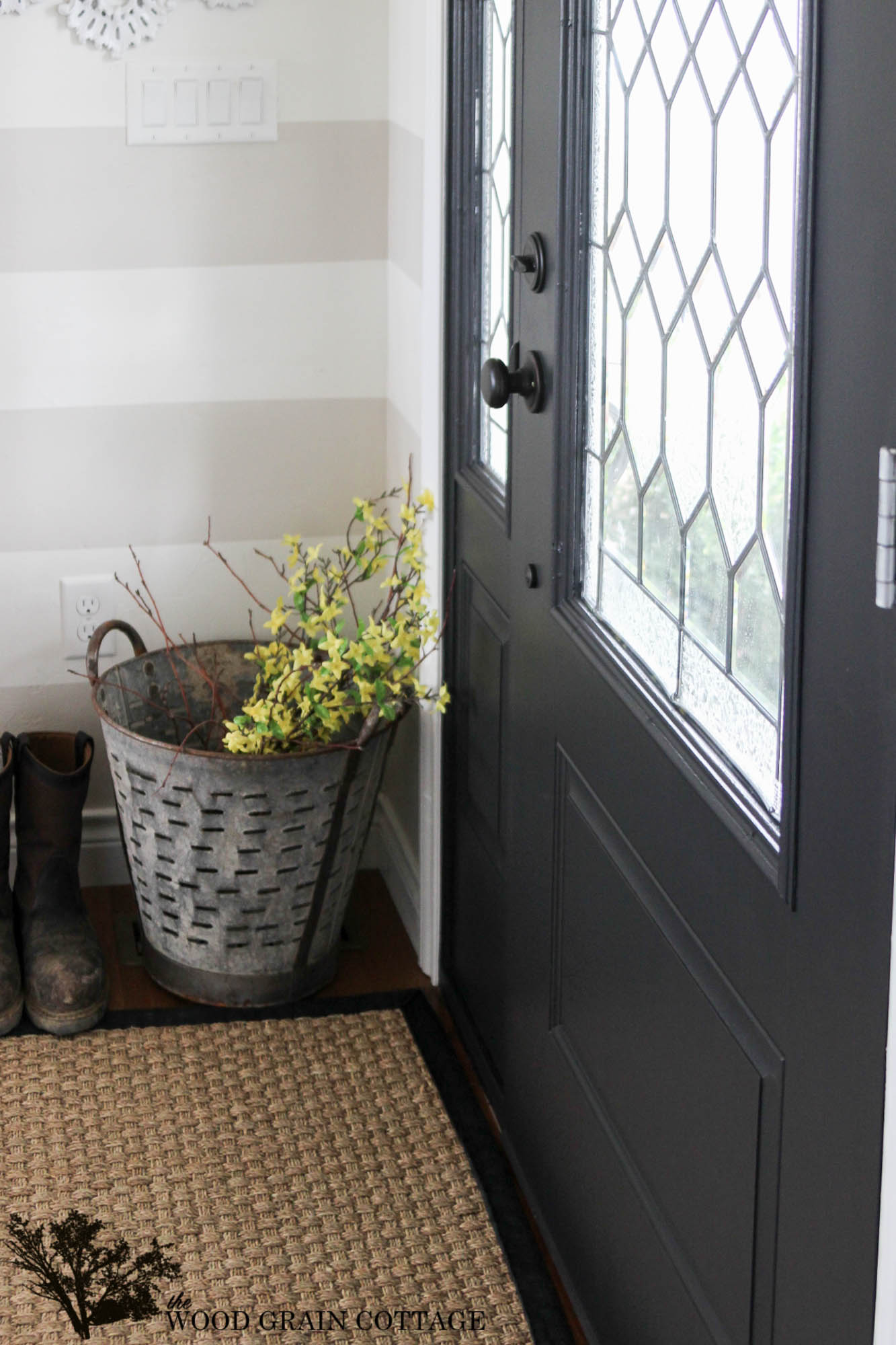 Painted Front Door - The Wood Grain Cottage