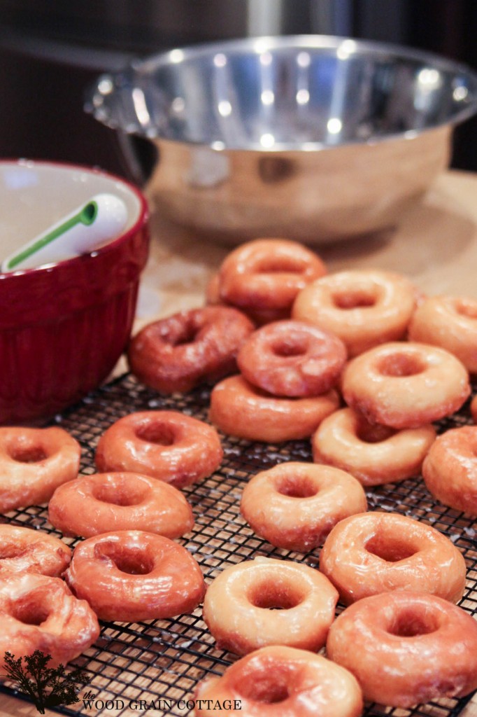 Our #HappiMess Party by The Wood Grain Cottage