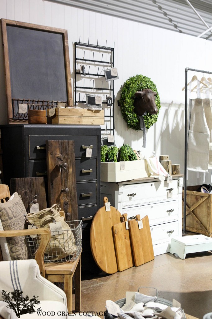 Recap of The Vintage Whites Market by The Wood Grain Cottage