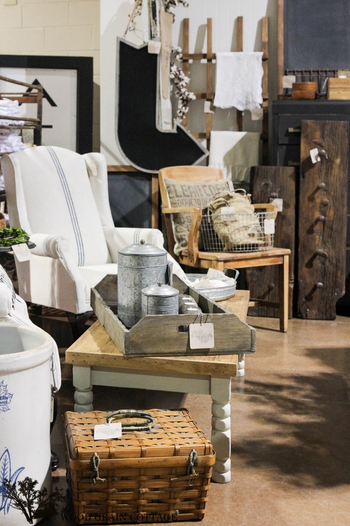Recap of The Vintage Whites Market by The Wood Grain Cottage