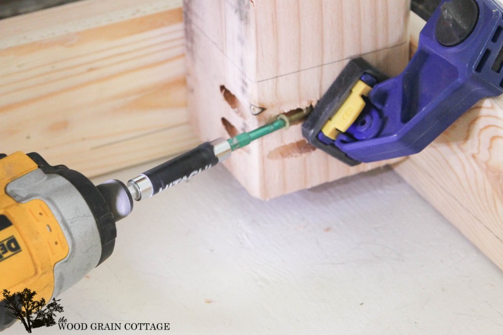 How To Build Shipping Counters. Full tutorial by The Wood Grain Cottage