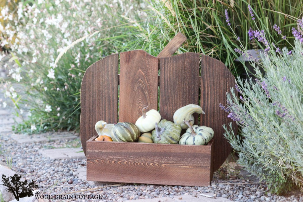 Build your own Rustic Wood Pumpkin. Full Tutorial by The Wood Grain Cottage 