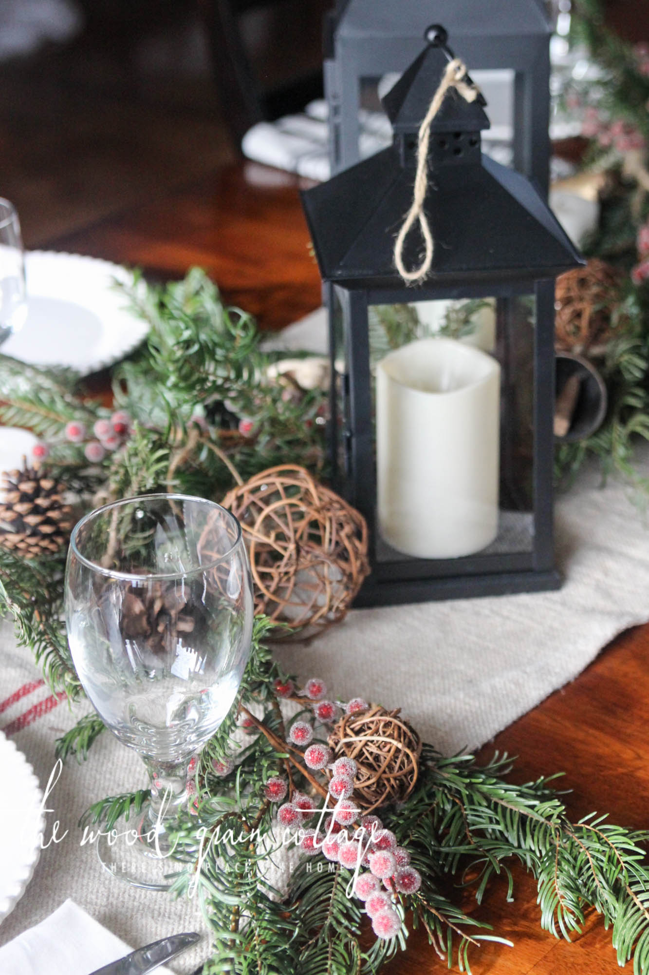 Our Christmas Table - The Wood Grain Cottage