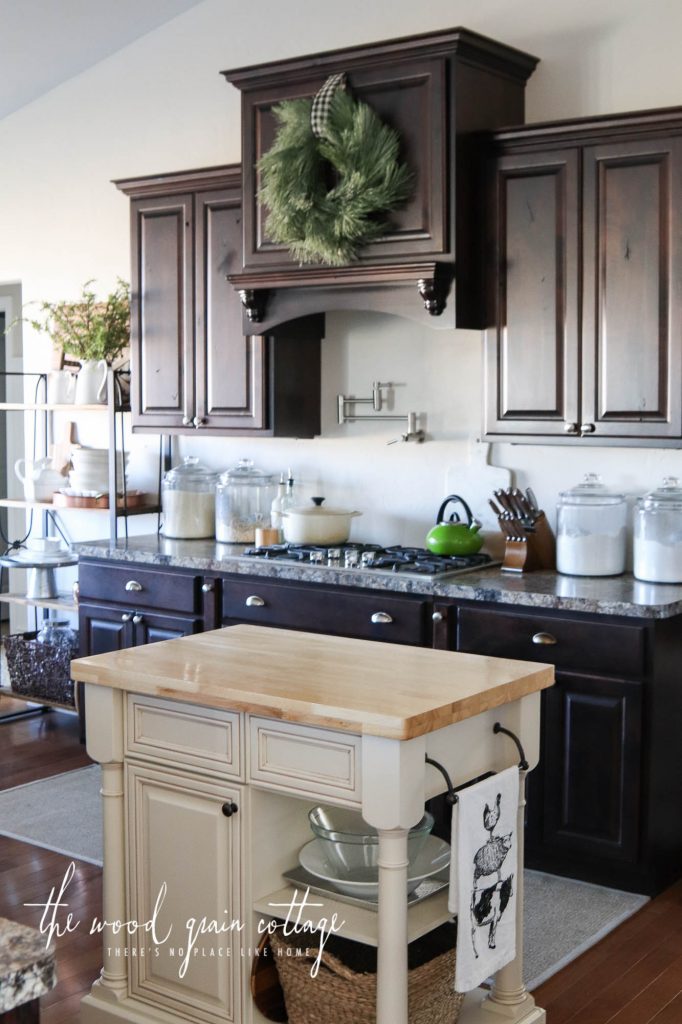 Christmas Home Tour by The Wood Grain Cottage