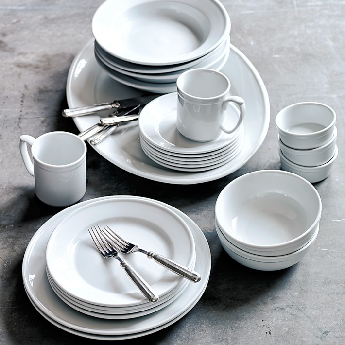 My Favorite Black and White Dinnerware Sets  Dinnerware sets, White  dinnerware set, White dinnerware