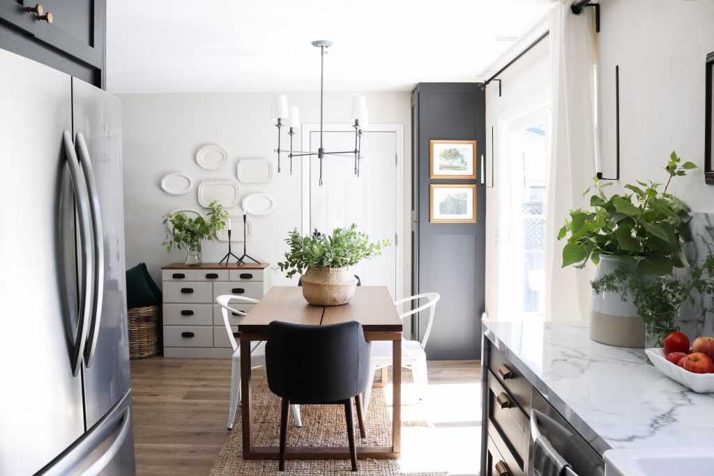 A picture of our dining room and kitchen. 