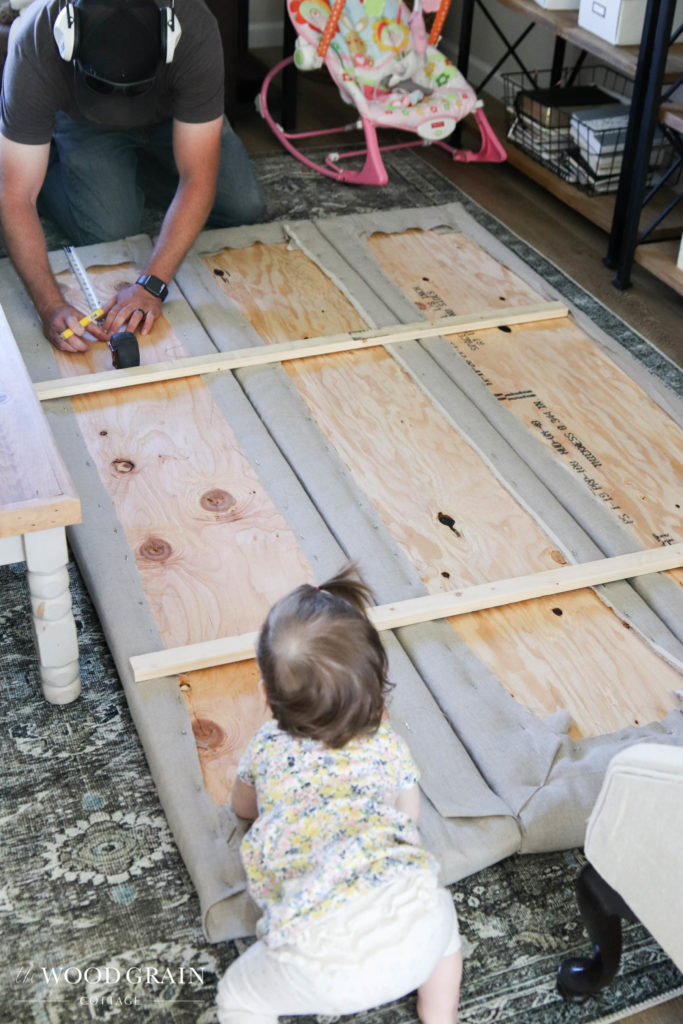 A picture of the panels on the living room floor.