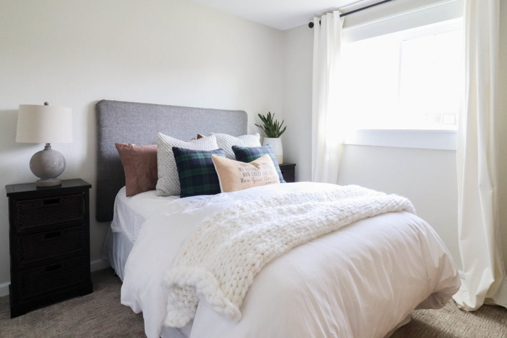 A picture of our guest bedroom after we remodeled the house. 