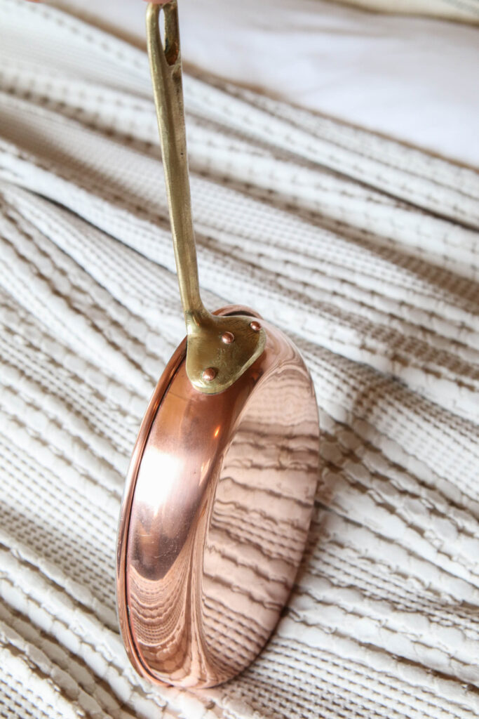 A picture of my new copper fish pan.